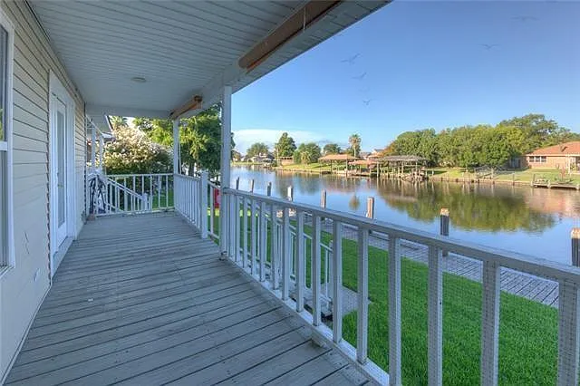 152 Marina Dr — Photo 14