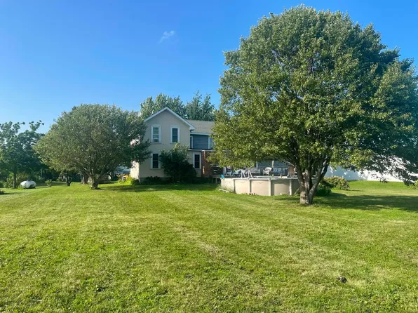8268 Lyndon Rd, Prophetstown, IL 61277