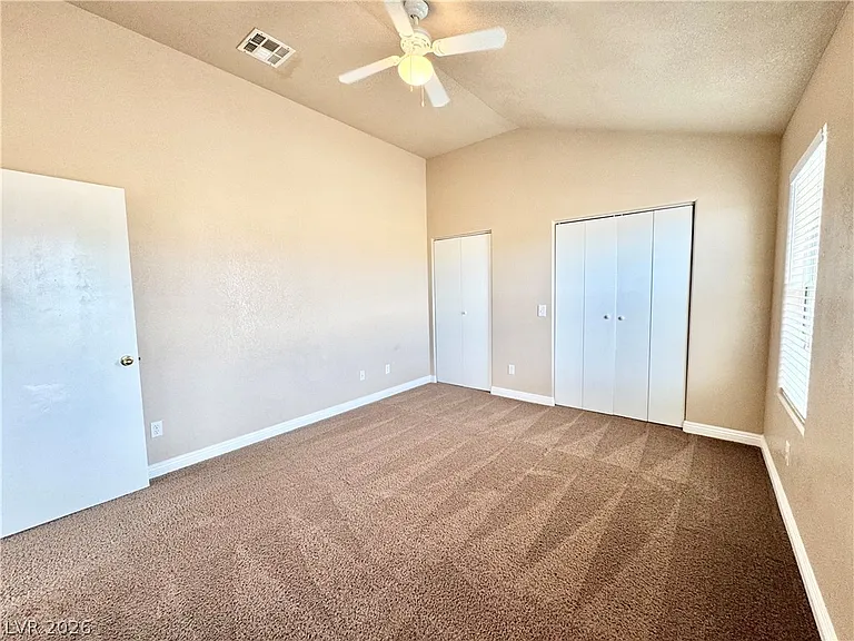 1731 Pershing Ave #B — Photo 12