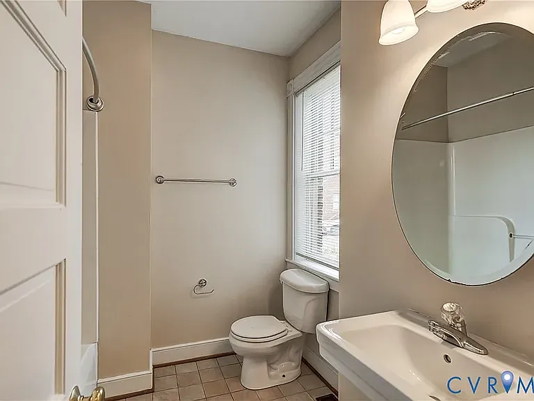 613 Price St #B — Photo 20