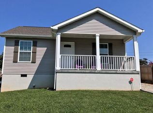 4516 Pleasant Ridge Rd, Knoxville, TN 37912