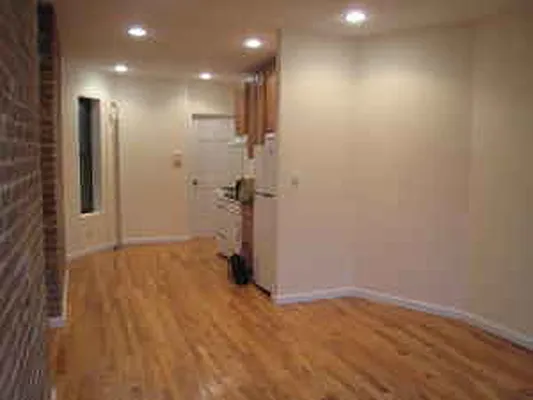 Rented by Citi Habitats | media 7