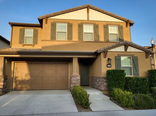 152 Blue Crystal Dr, Walnut, CA 91789