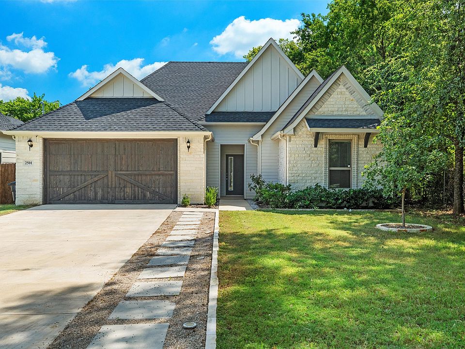 1st image of 2501 Handley Dr
