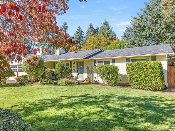 4971 Lakeview Blvd, Lake Oswego, OR 97035