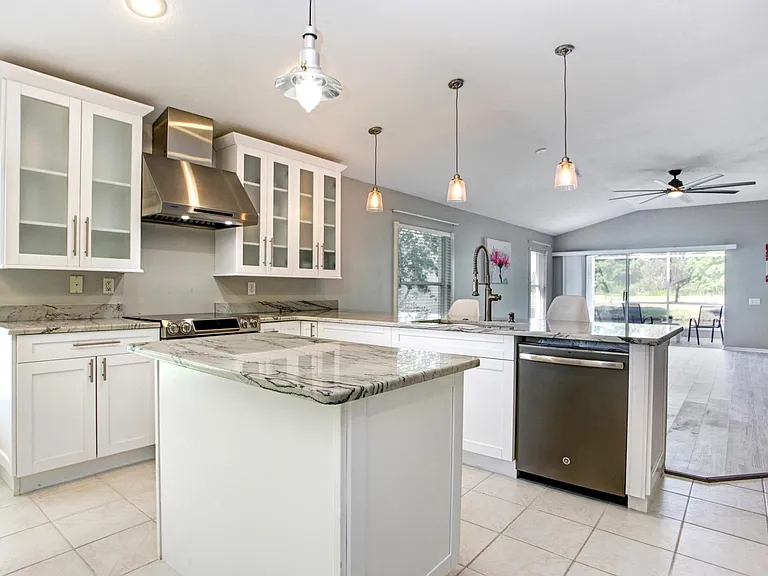 Chef's kitchen! Commercial grade hood vent complete with new