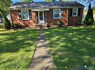 106 5th St, Blackstone, VA 23824