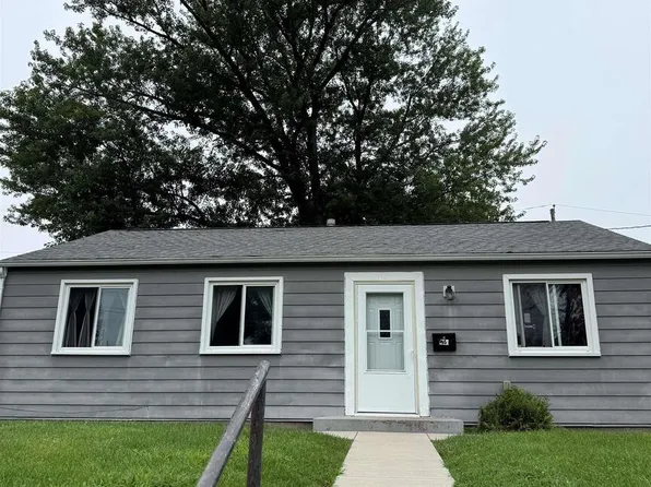 965 41st St, Moline, IL 61265