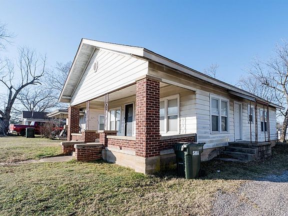 3rd image of 516 E Oklahoma Ave