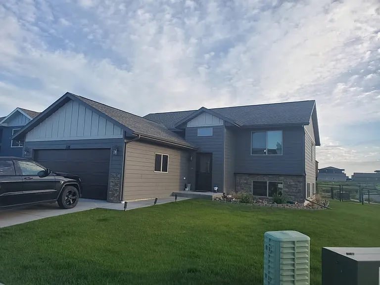 Quinton Ln — Photo 2