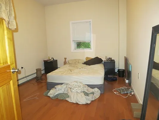 Rented by Citi Habitats | media 39