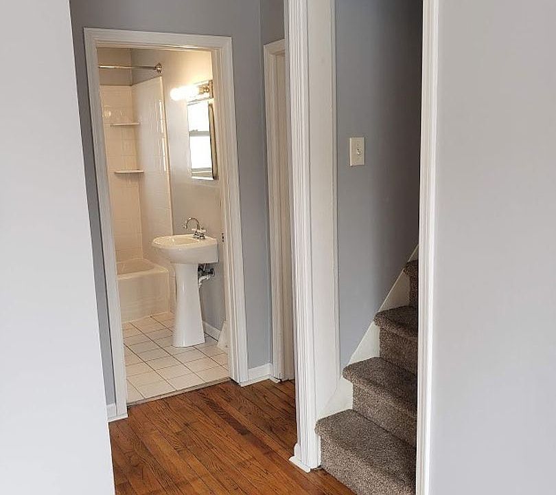 1st image of 3714 Oakshire Ave