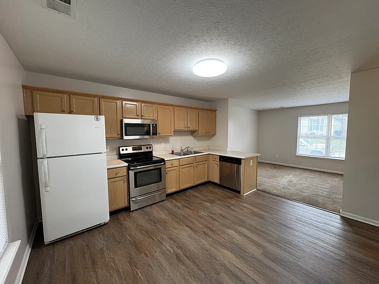 8311 Lake Superior Dr — Photo 9