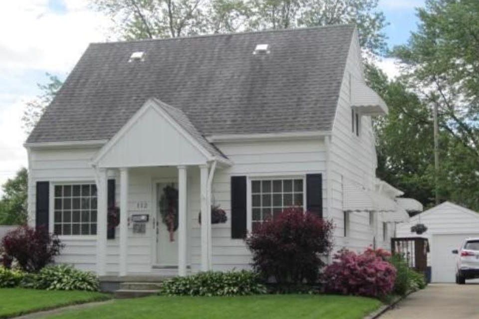 1st image of 112 Hayes Ave