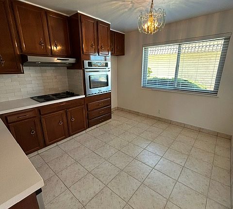 4th image of 125 Villa Pacheco Ct