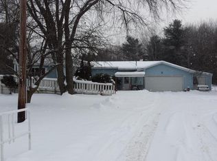 6578 N Amy School Rd, Howard City, MI 49329