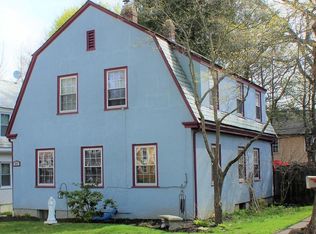 24 Maple St, Southbridge, MA 01550