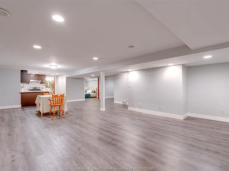824 Lake Trail Dr — Photo 30