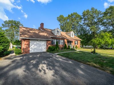 255 Moore St, Chicopee, MA, 01013