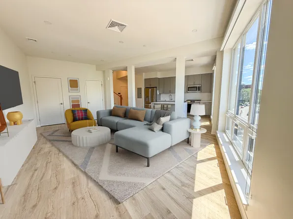 496-500 Talbot Ave, Dorchester Center, MA