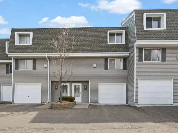 418 Dorland Pl, Maplewood, MN 55119