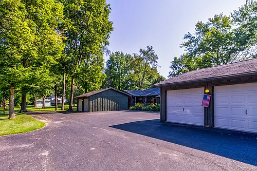 Greenbriar Village Photo 1