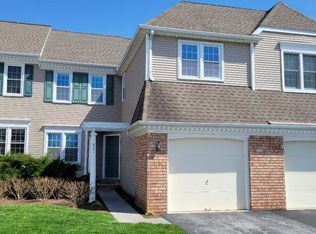 921 Samantha Cir, Chester Springs, PA 19425