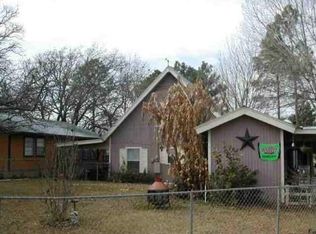 103 N Court, Bluffton, TX 78607