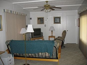 J:\New pictures\0172EMSSLR1.JPG