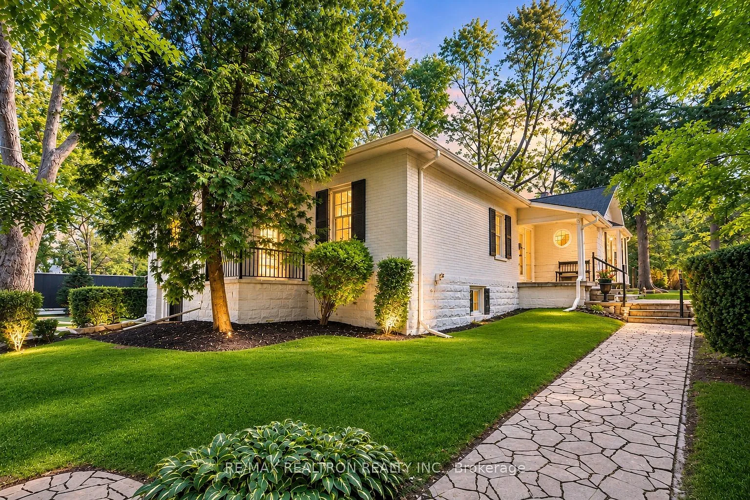 4 bed, $4,500 — Photo 2
