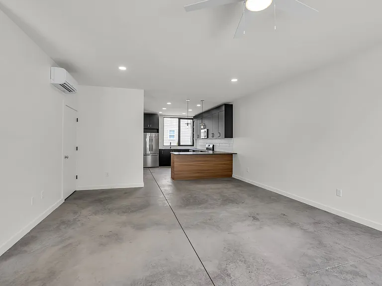 2227 Bailey Ave — Photo 5