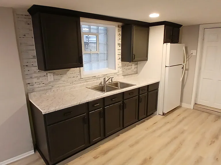 1938 N Saint Louis Ave #BASEMENT — Photo 2