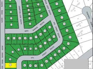 4845 4th St S, Moorhead, MN 56560