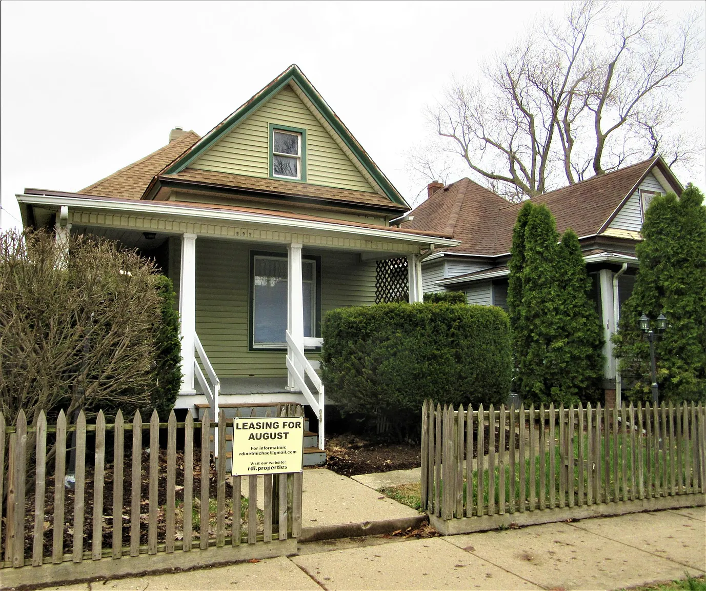 605 N State St photo 1
