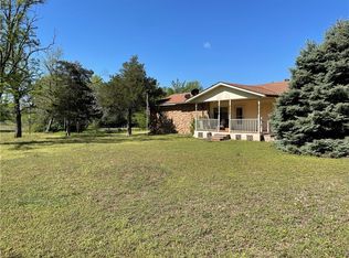 11123 S Czech Hall Rd, Mustang, OK 73064