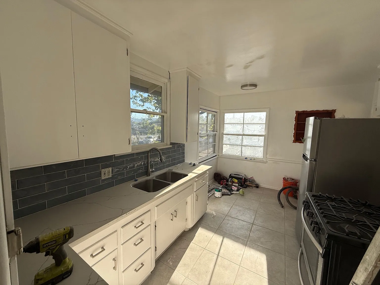 1 bed, 550 sqft, $2,495 — Photo 3