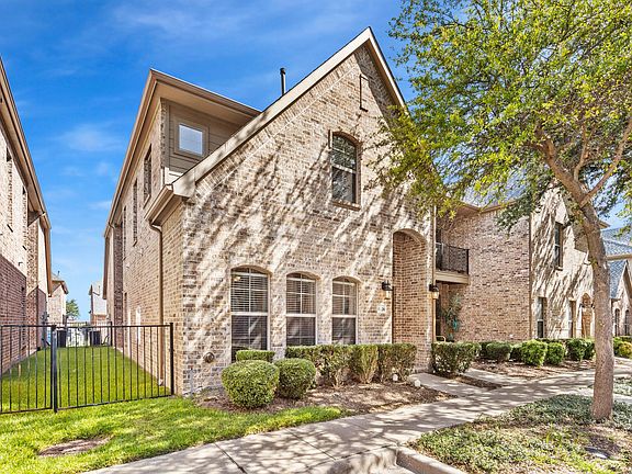5th image of 6736 Livorno Ln