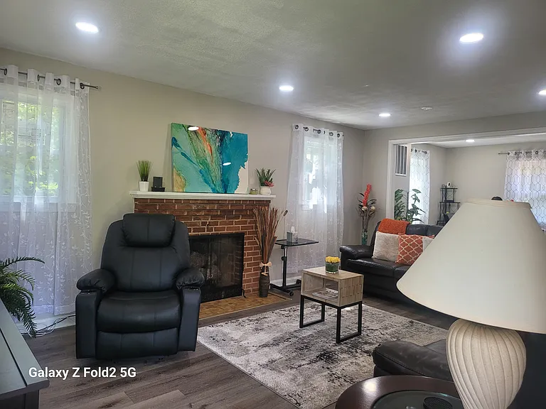 16309 Holly Hill Dr — Photo 17