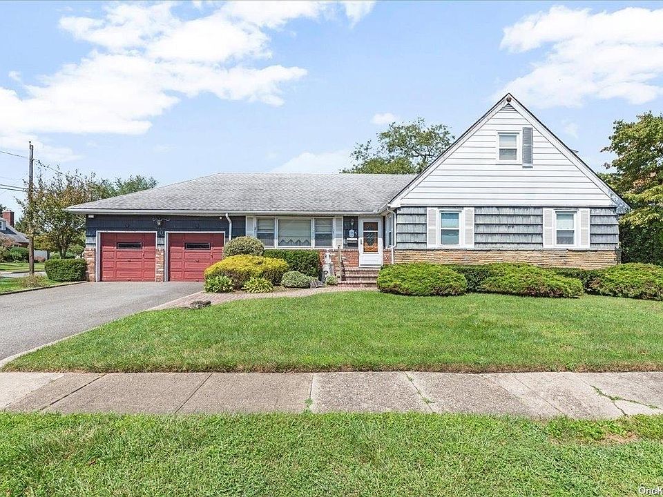 47 William Street, Bethpage, NY 11714 | Zillow
