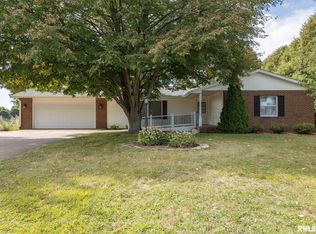 589 W 5th St, Woodhull, IL 61490