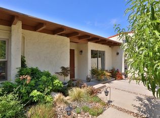 574 W Knollview Ln, Thousand Oaks, CA 91360