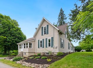 1054 N Seminary St, Roanoke, IN 46783