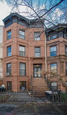 Sold by Townsley & Gay, LLC | media 20