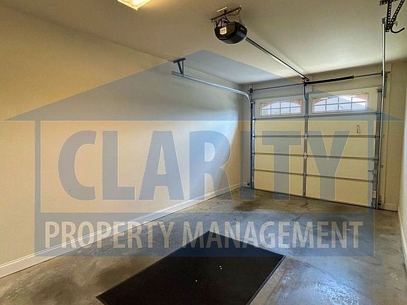 5th image of 220 Bellingham Dr NE