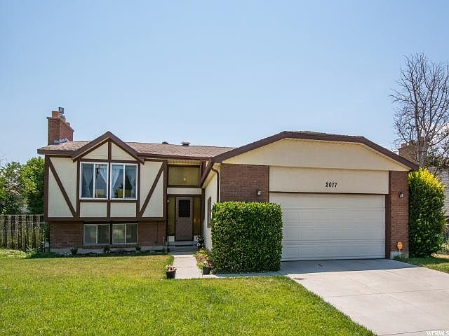 1st image of 2077 W Chateau Ave
