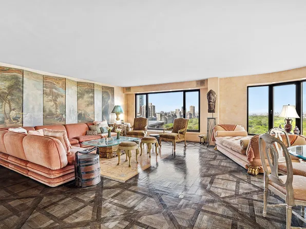200 Central Park South 24A image 2 of 11