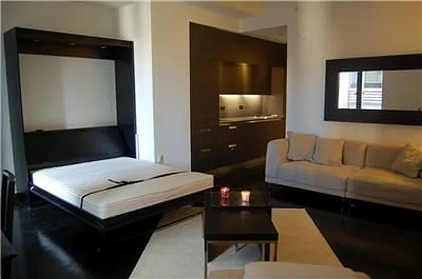 Rented by A & I Broadway | media 1