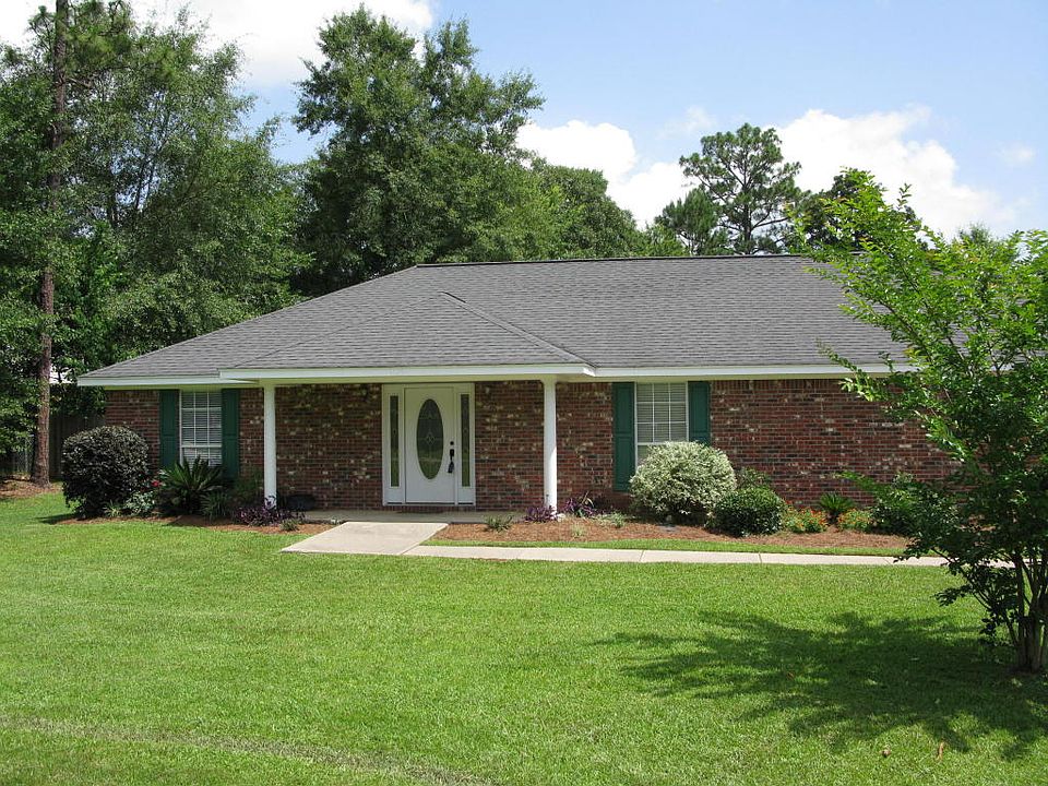 1st image of 126 Beechwood Dr