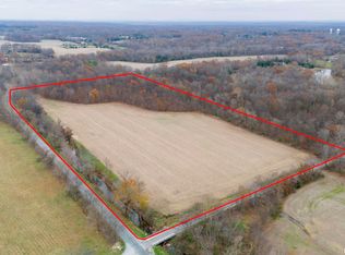 123 Perry Rd, Pittsburg, IL 62974