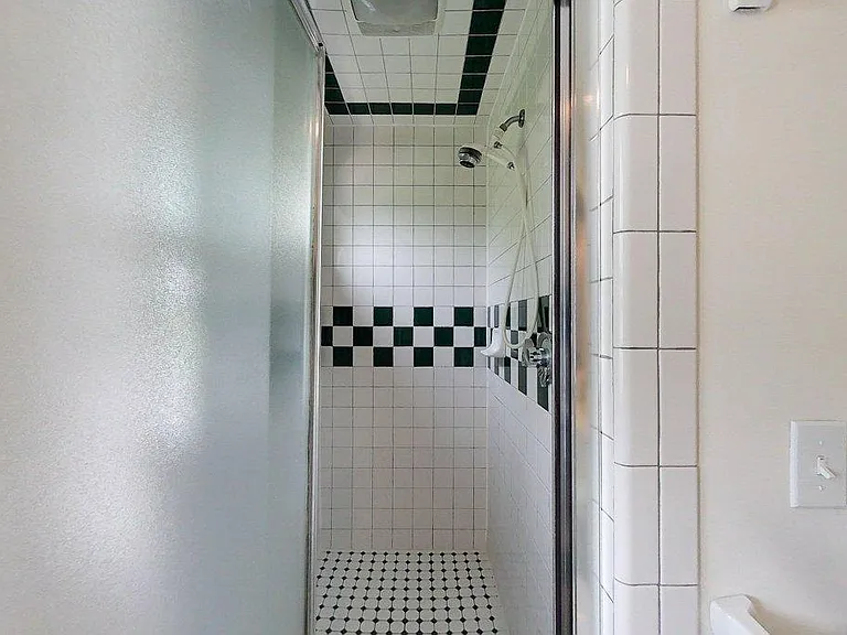 23 Warren Ave #2 — Photo 20
